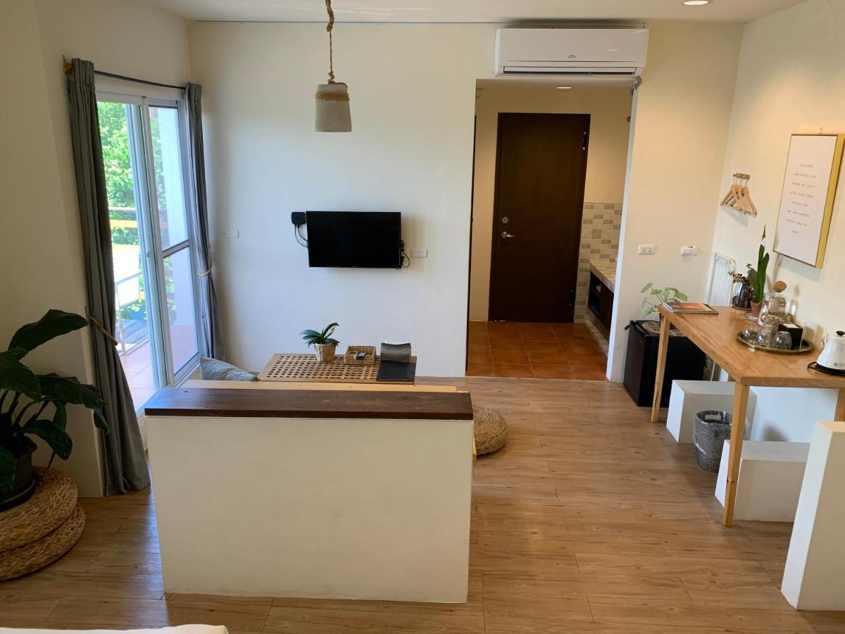 W24墾丁民宿墾丁大街一館bnb Luaran gambar